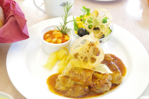 鶏の香草焼きグレービーソース