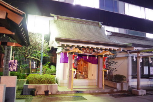 宮益御嶽神社不動尊